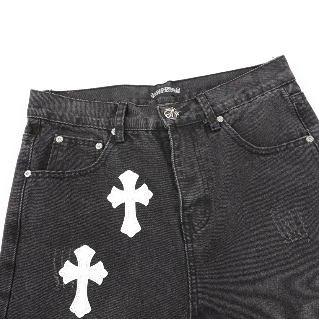 P220 model number Y827 Chromehearts/Chrome Hearts classic leather label cross denim trousers After the trousers are finished, they are subjected to heavy enzyme stone grinding and rinsing. Each pair is different in washing. The heavy washing process has many hidden secret details. The trousers featured this time are perfect in terms of shape and upper body. It is no exaggeration to say that it takes more time to make 20 short-sleeves than to make one pair of jeans. The fabric is made of 12.2 ounces of high-quality denim. Only denim with 12 ounces or more can have the unique high-end texture of denim. I am very satisfied with the proofing after several washes. Size:28-34